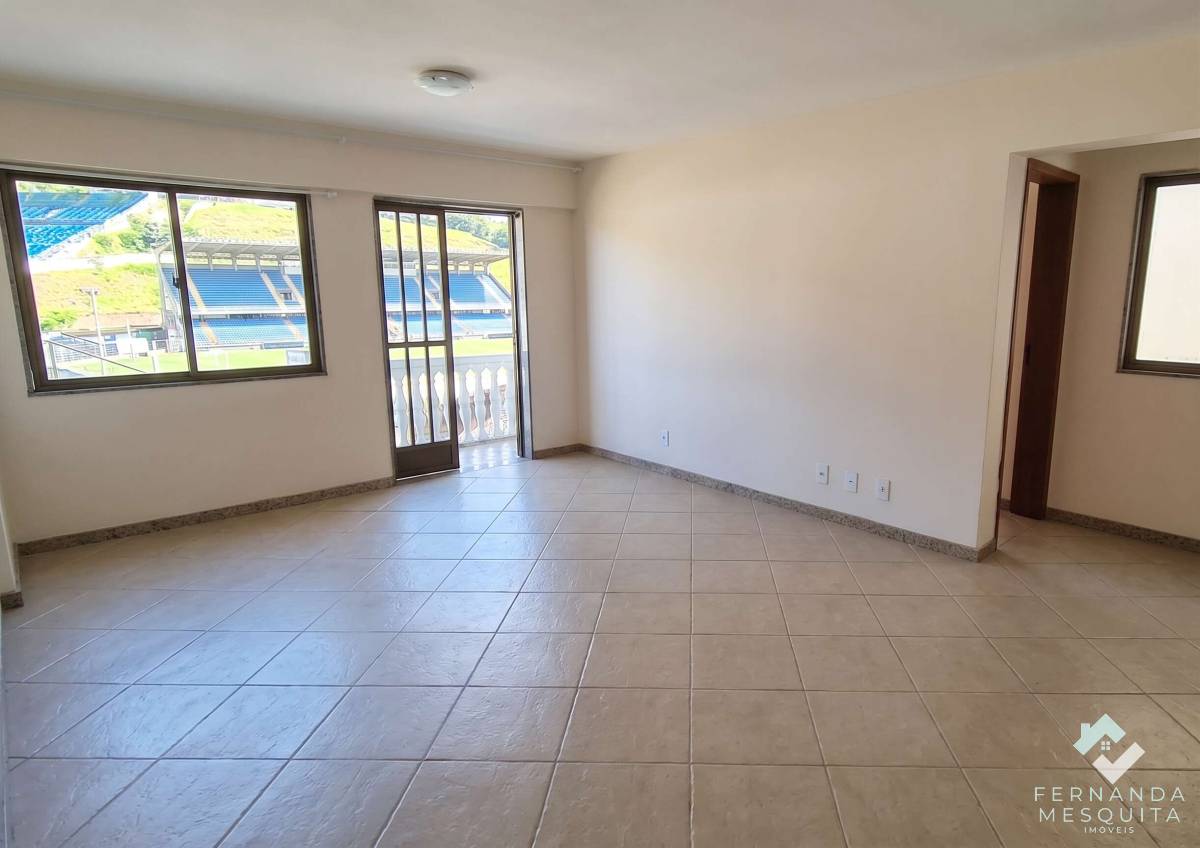 Apartamento para alugar com 3 quartos - Quarteirão Ingelheim,Petrópolis