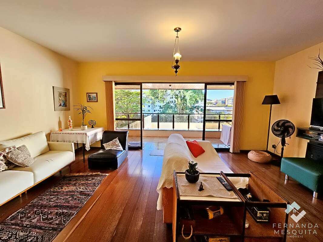 Apartamento para venda ou locação com 4 quartos, 210m² - Agriões,Teresópolis