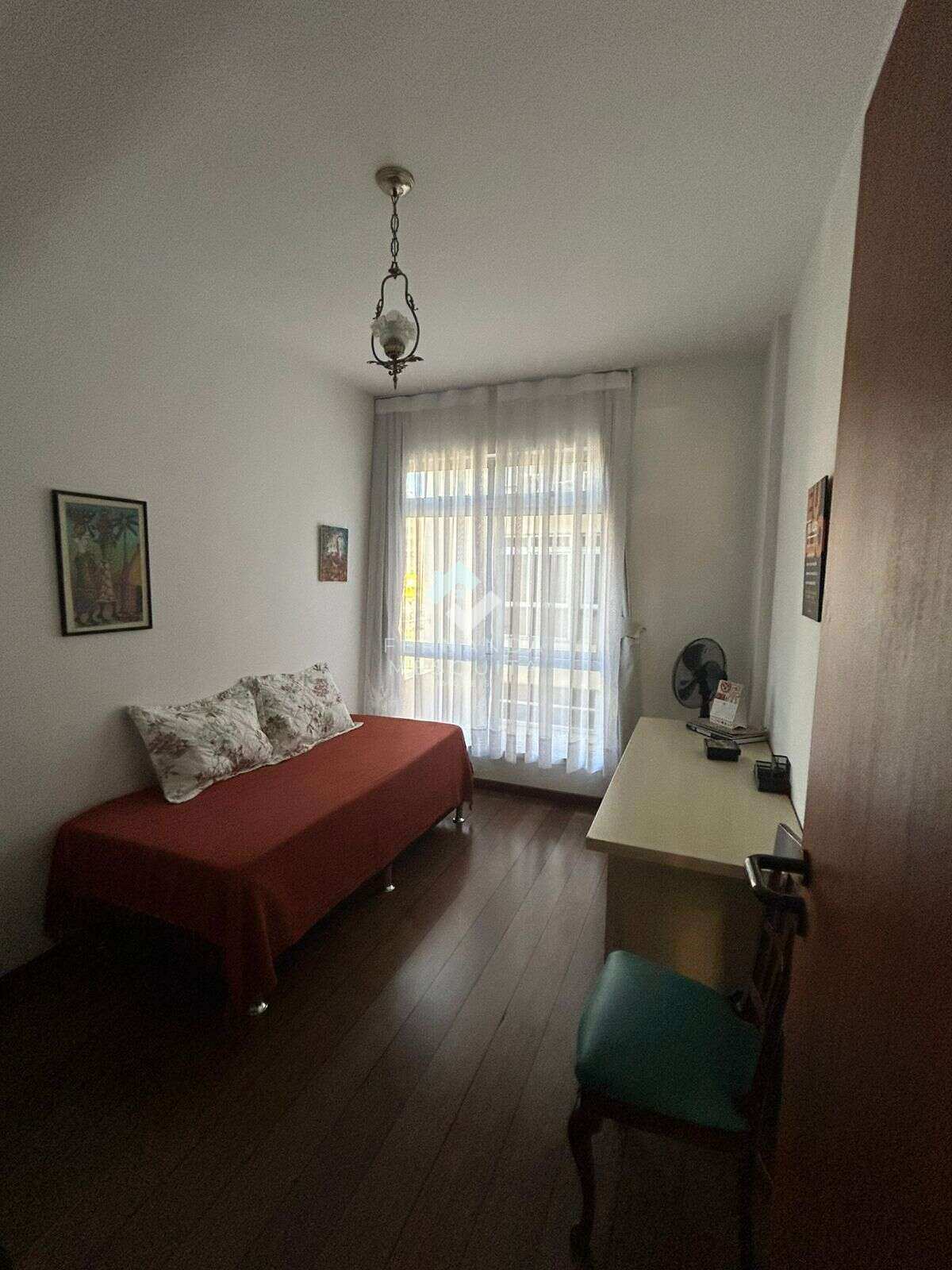 Apartamento à venda com 4 quartos, 210m² - Agriões,Teresópolis