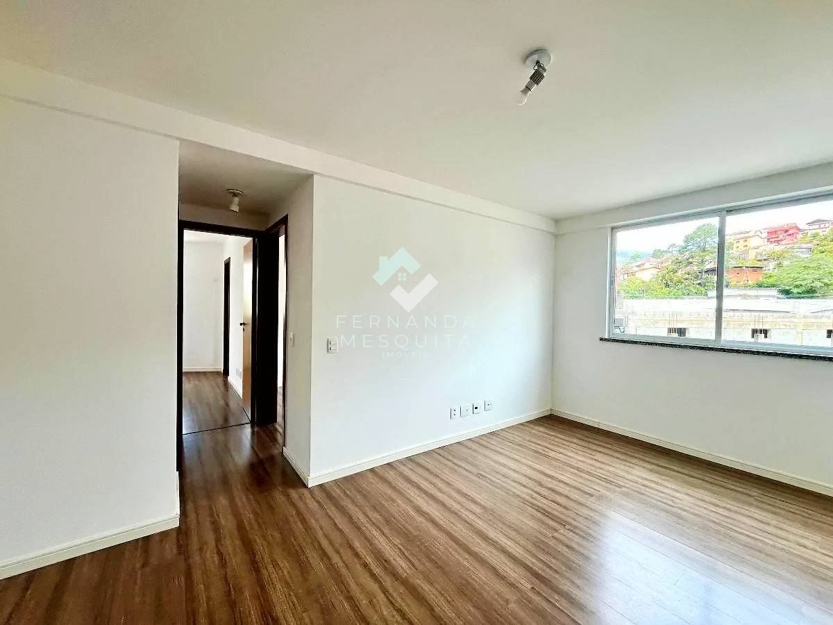  - Apartamento à Venda em Agriões, Teresópolis – 2 Quartos, 1 Suíte, Excelente Localização