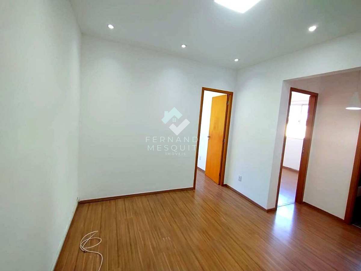 Apartamento à venda com 2 quartos, 51m² - Araras,Teresópolis
