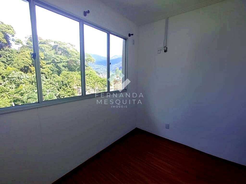 Apartamento à venda com 2 quartos, 51m² - Araras,Teresópolis