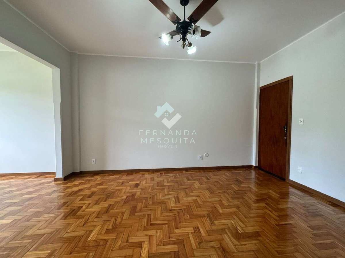 Apartamento à venda com 1 quarto, 44m² - Várzea,Teresópolis