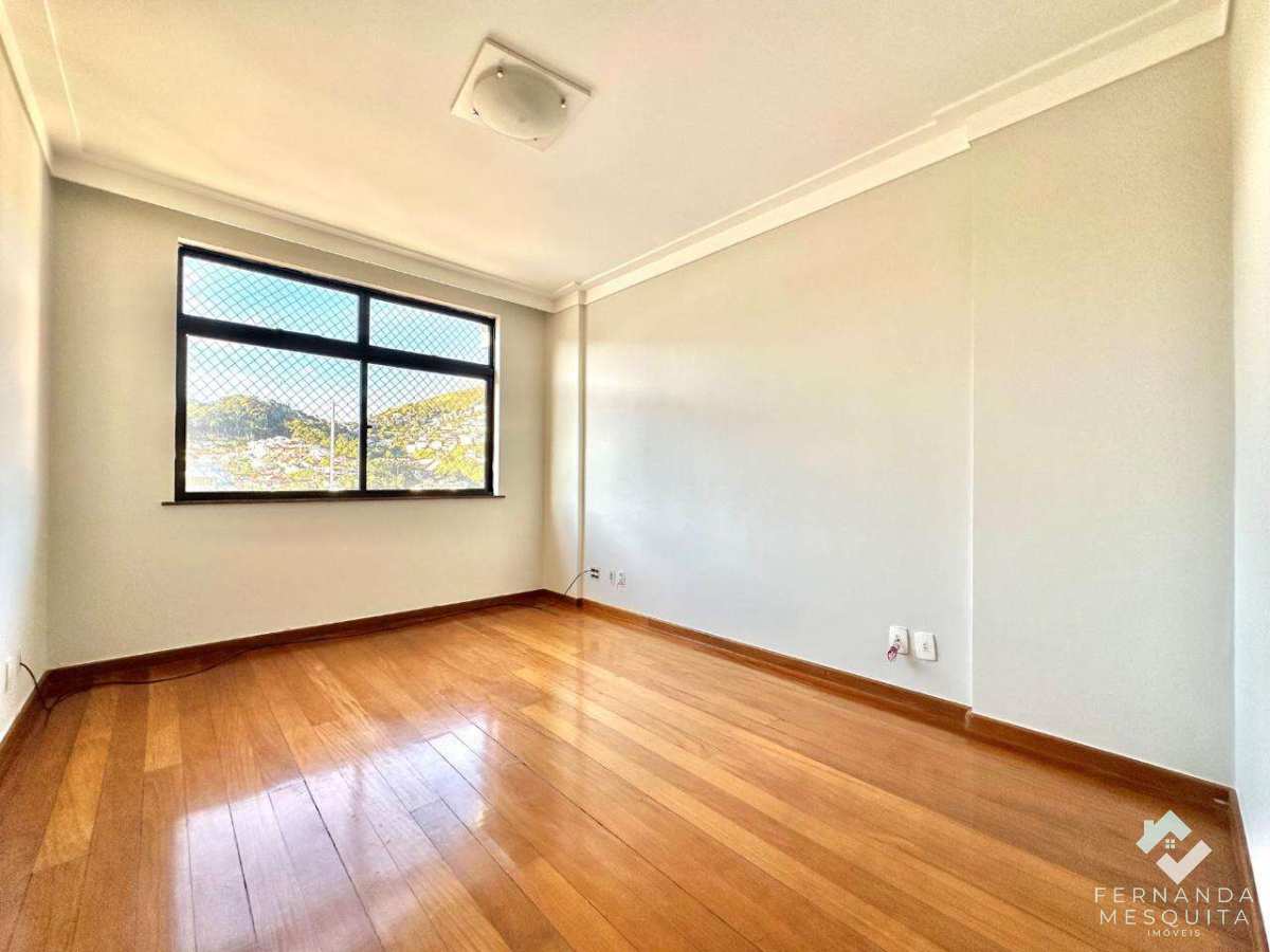  - Apartamento de 3 Quartos com 2 Vagas e Lazer Completo no Centro de Teresópolis