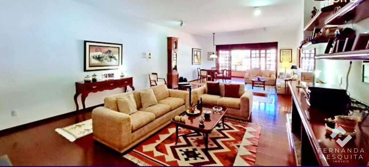 Apartamento de Alto Padrão à Venda em Taumaturgo | Porteira Fechada | Quase 300 m² de Sofisticação e Conforto - Fernanda Mesquita Imóveis | Um novo capítulo pede um novo lar. Encontre aqui.