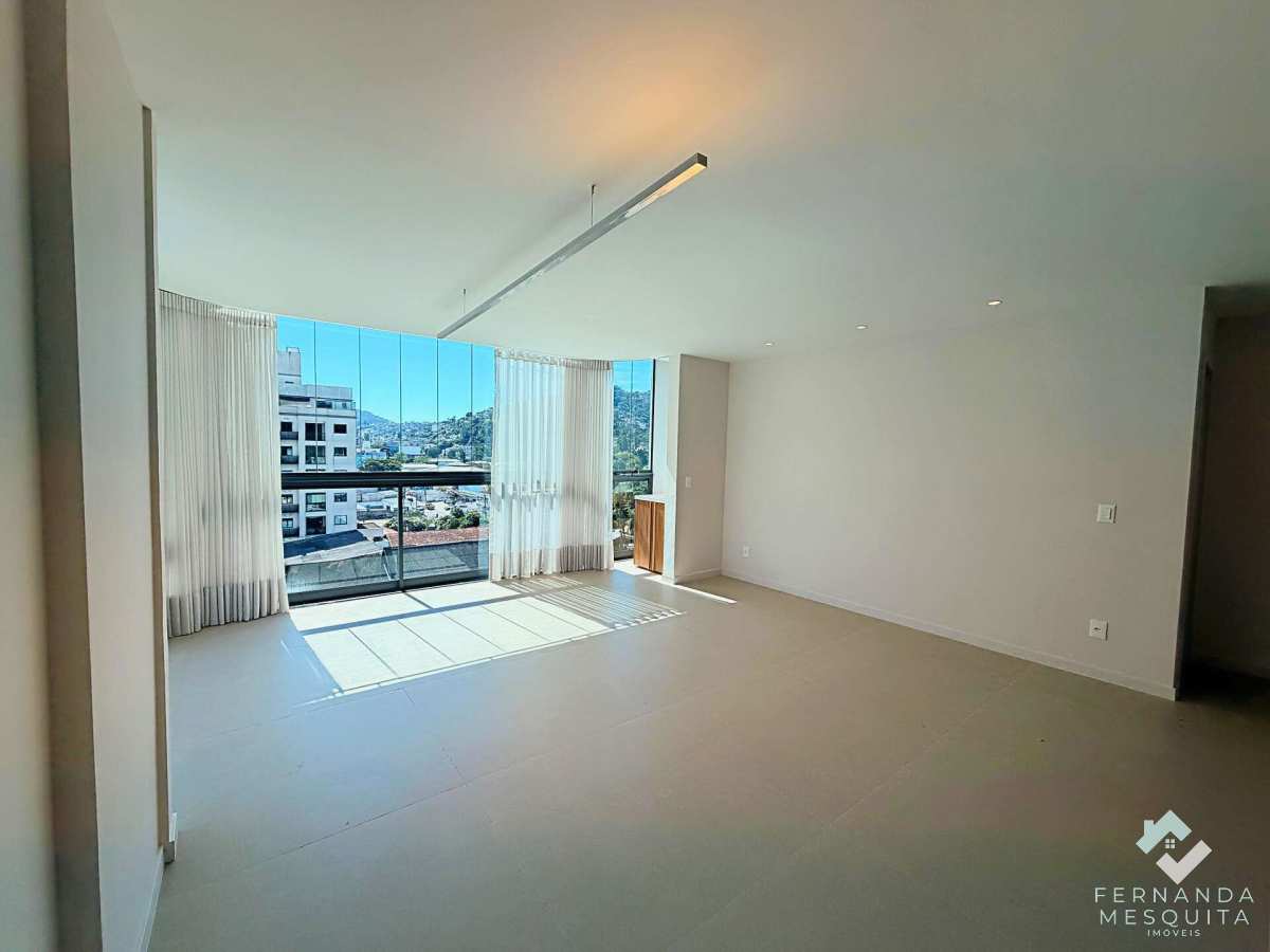  - Apartamento de Alto Padrão com 2 Suítes e Design de Interiores em Agriões