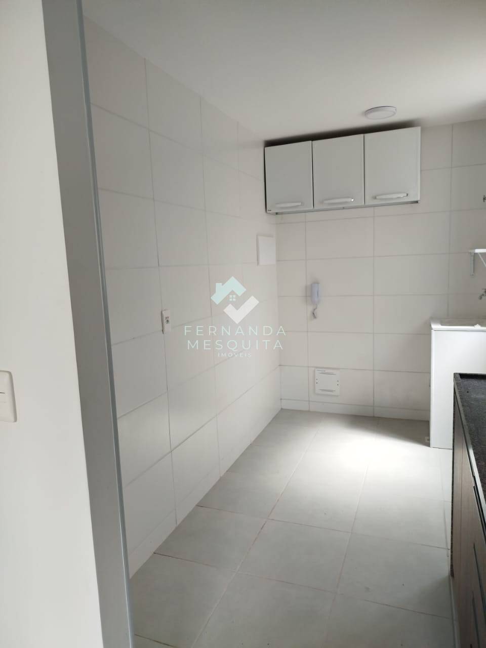  - Apartamento à venda, no Portal Serrano,  em Teresópolis, Ermitage, com 2 quartos, 48m²
