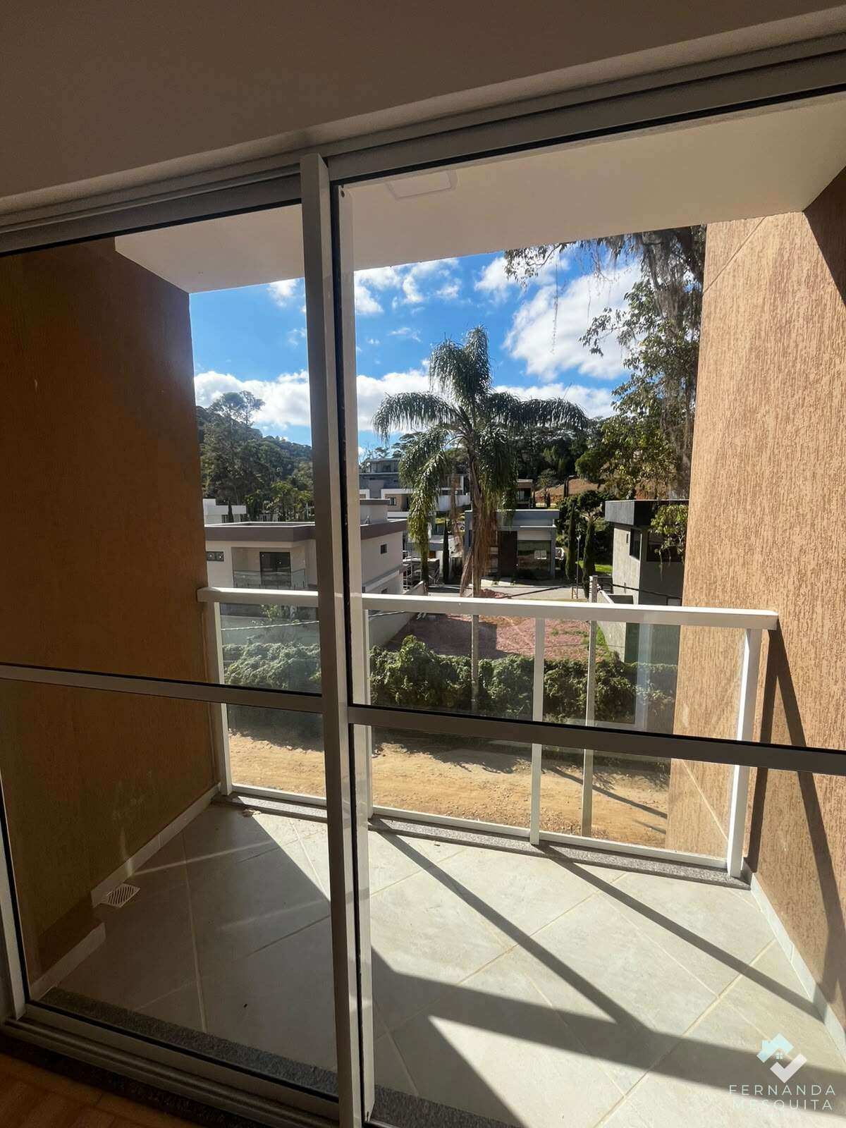  - Apartamento para Alugar na Posse em Teresópolis | 2 Quartos com Suíte