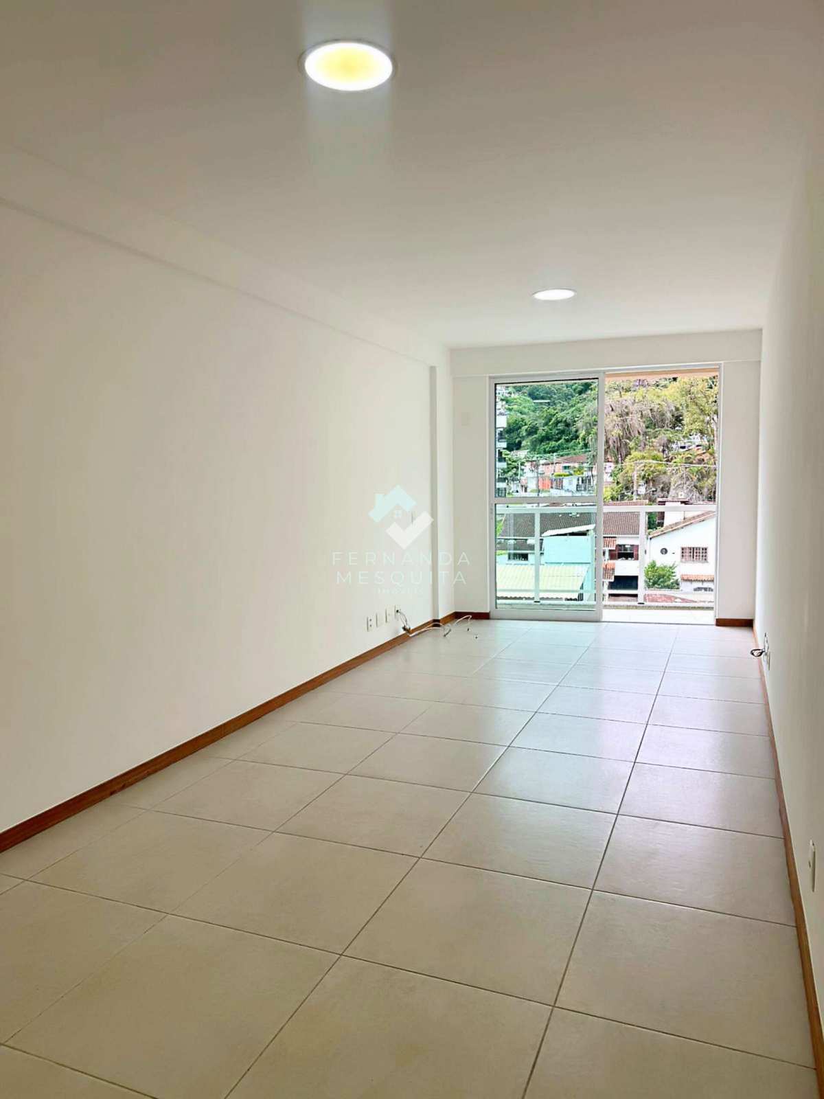  - Apartamento para Locação em Agriões – 88m², de Frente, com Suíte e Vaga