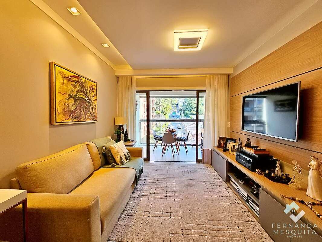 - Apartamento Porteira Fechada com Varanda Gourmet à Venda em Agriões, Teresópolis RJ