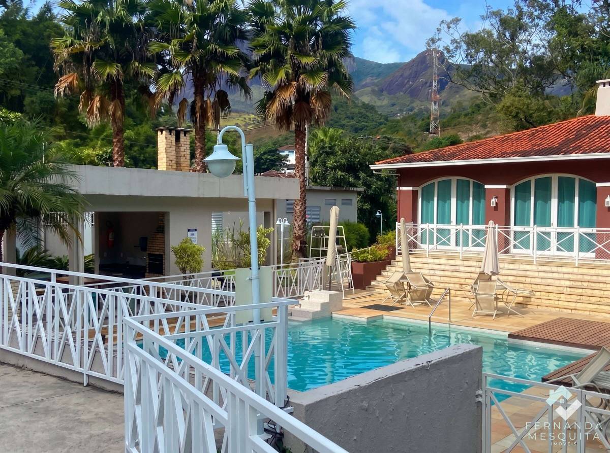 Apartamento de 2 Quartos com Varanda Gourmet, Fechadura Eletrônica e Lazer Completo no Condomínio Cenário de Monet - Corrêas, Petrópolis/RJ