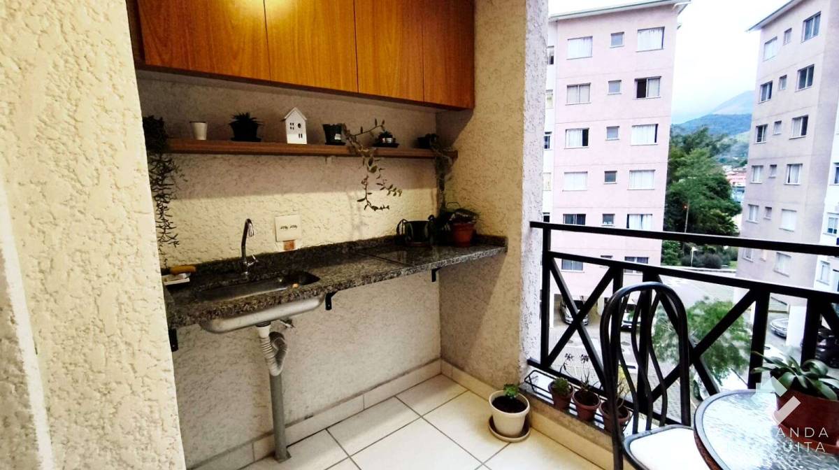  - Apartamento de 2 Quartos com Varanda Gourmet, Fechadura Eletrônica e Lazer Completo no Condomínio Cenário de Monet - Corrêas, Petrópolis/RJ