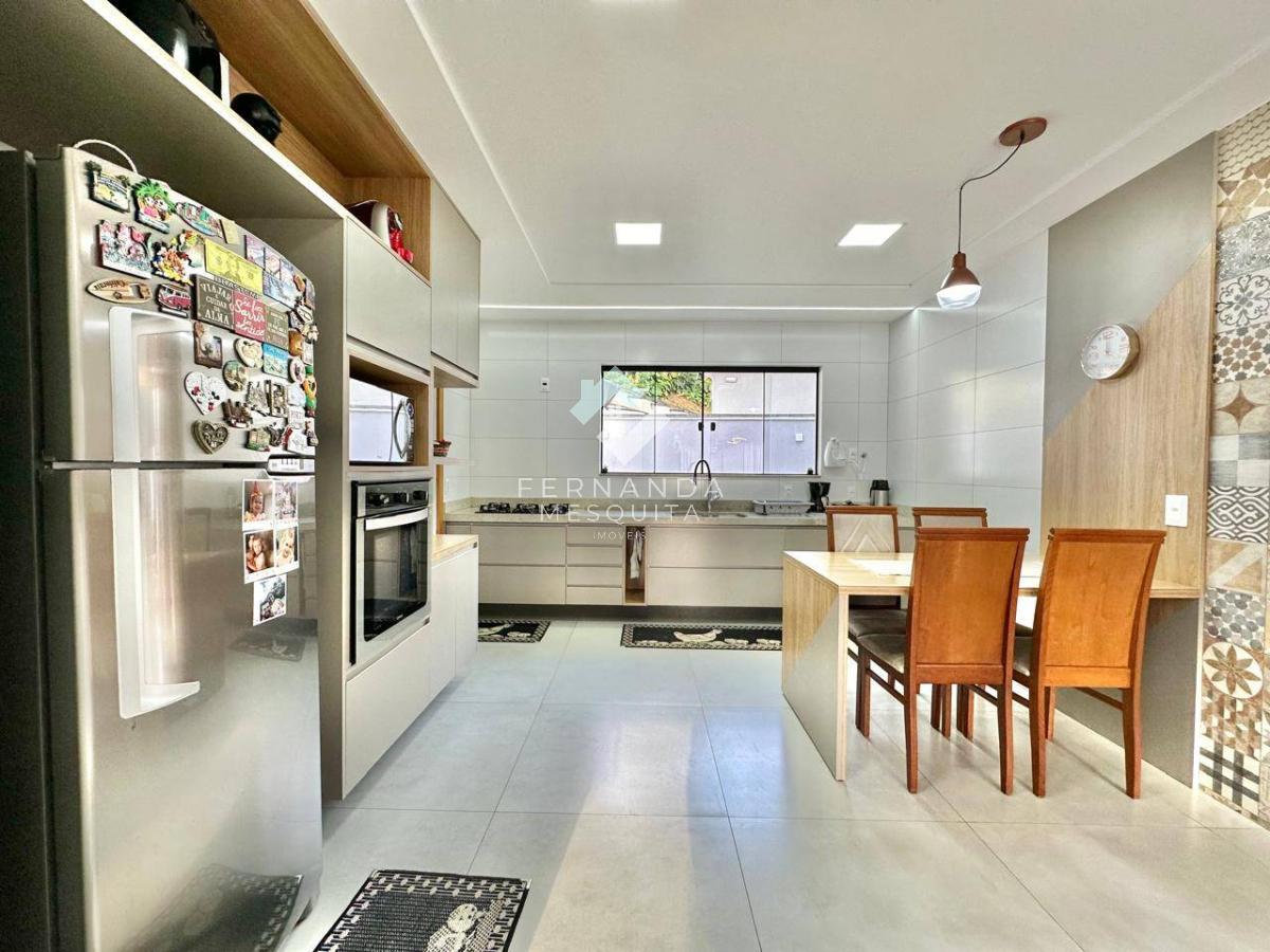 Casa de Condomínio à venda com 4 quartos, 260m² - Foto 50