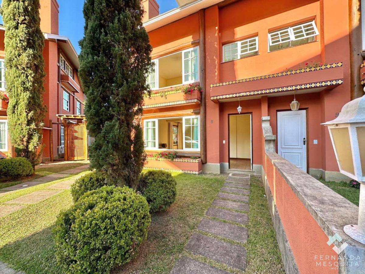  - Casa à venda em Teresópolis, Iúcas, com 3 quartos, 150m²
