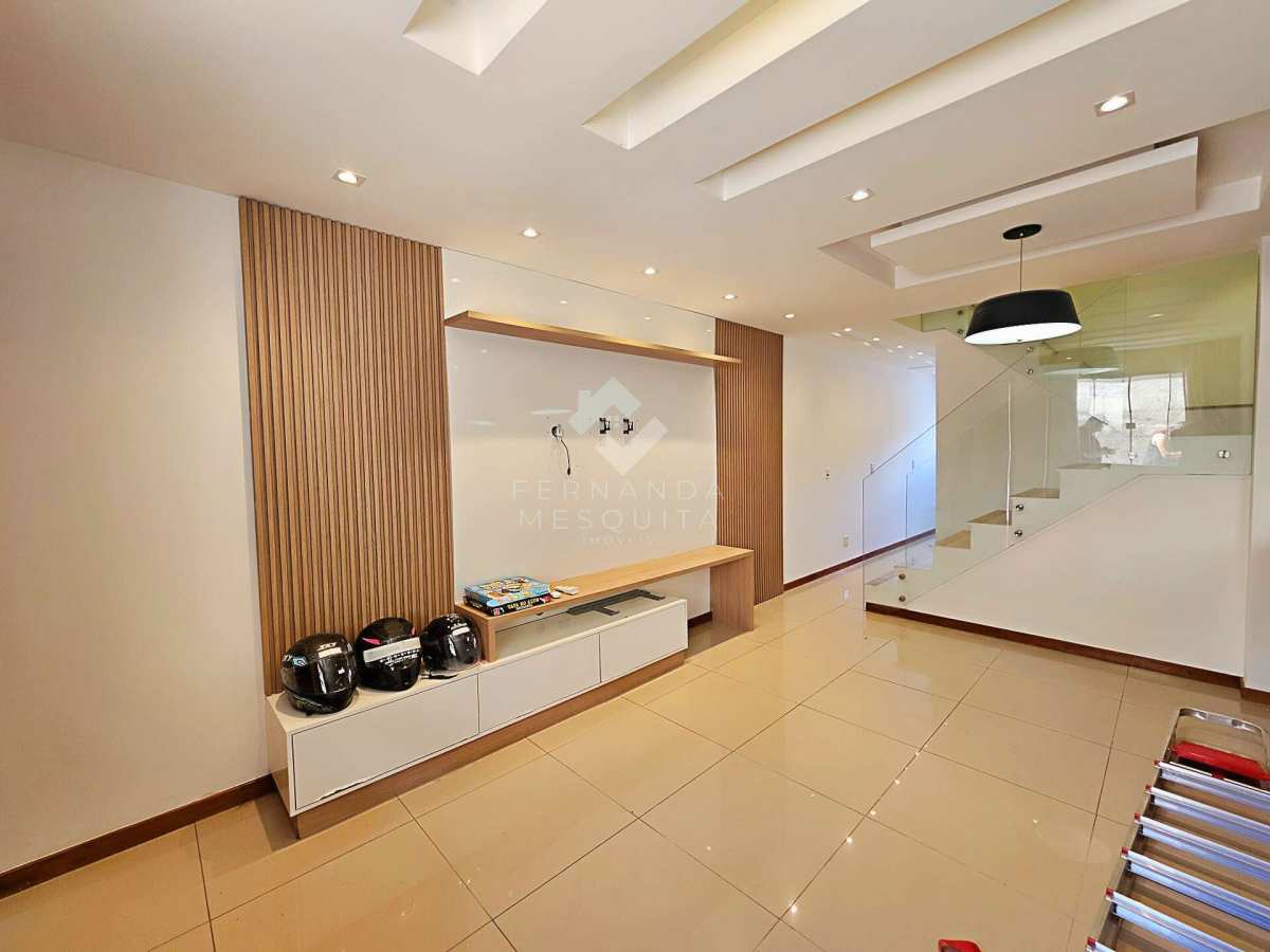  - Casa à Venda no Jardim Meudon em Condomínio Exclusivo com 2 Quartos a 7 Minutos do Centro