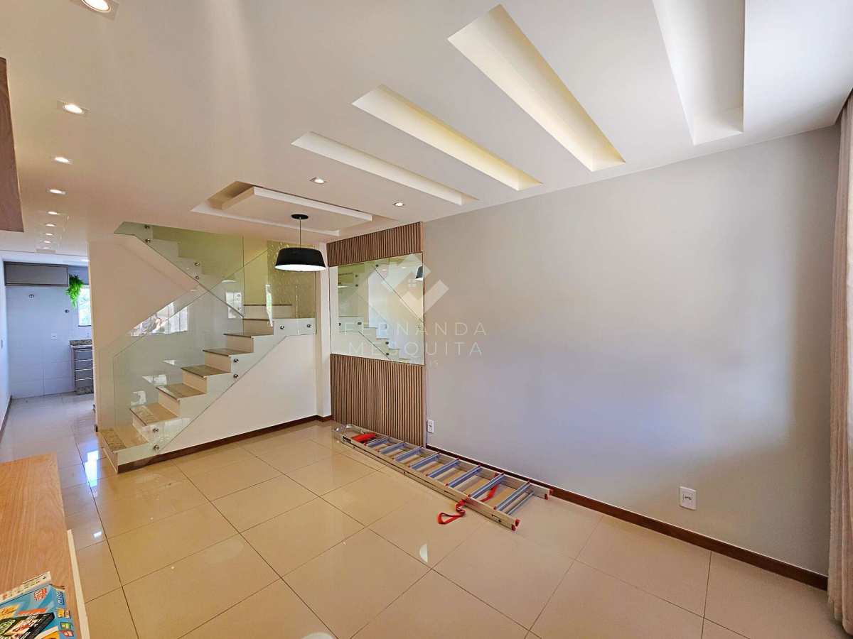  - Casa à Venda no Jardim Meudon em Condomínio Exclusivo com 2 Quartos a 7 Minutos do Centro