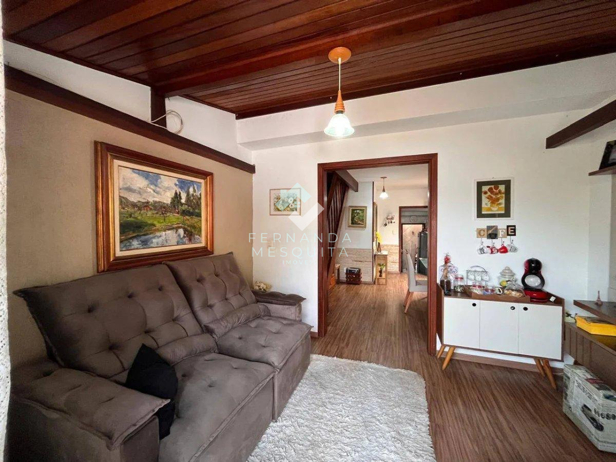 Casa à venda com 2 quartos, 86m² - Foto 1