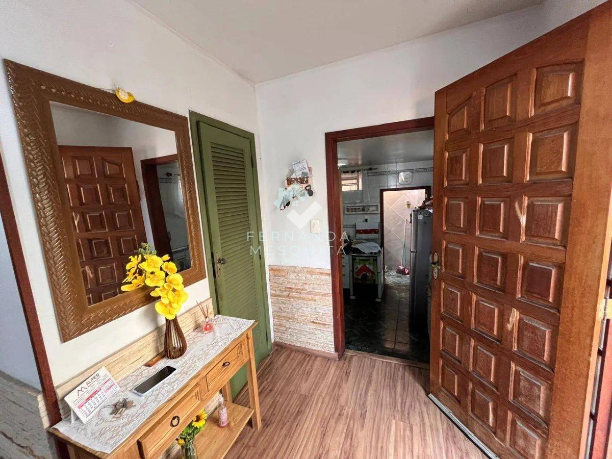 Casa à venda com 2 quartos, 86m² - Foto 8