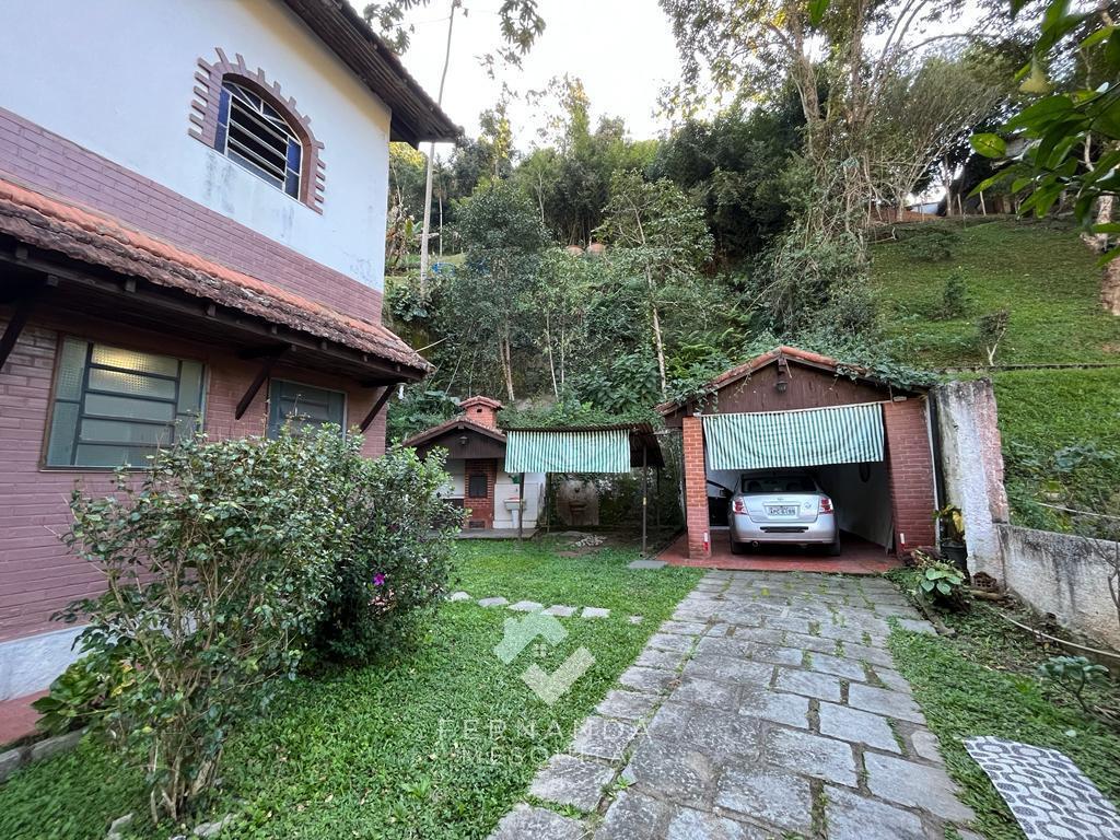  - Casa à venda em Teresópolis, Albuquerque, com 3 quartos, 181,64m²