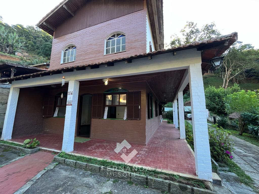 Casa à venda com 3 quartos, 181,64m² - Albuquerque,Teresópolis