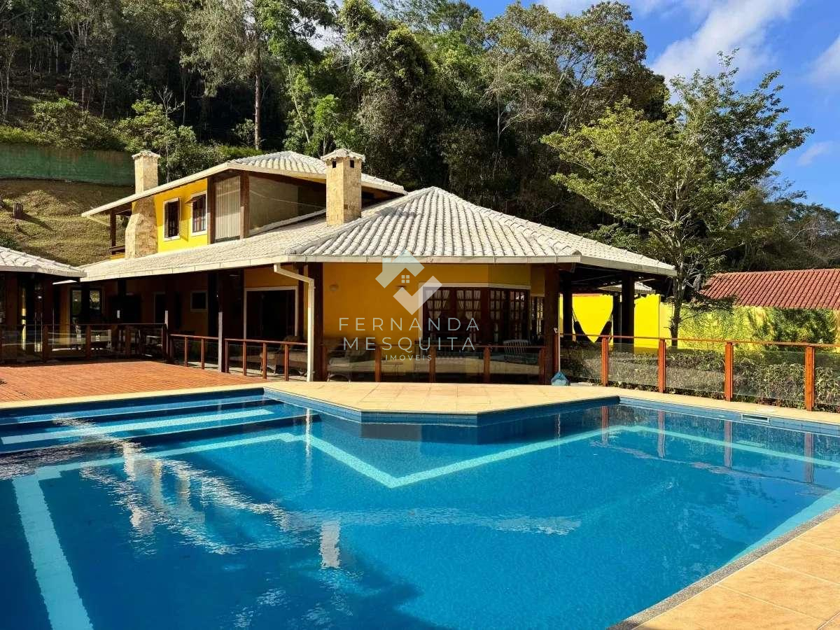 Casa de condomínio à venda com 6 quartos, 421m² - Albuquerque,Teresópolis