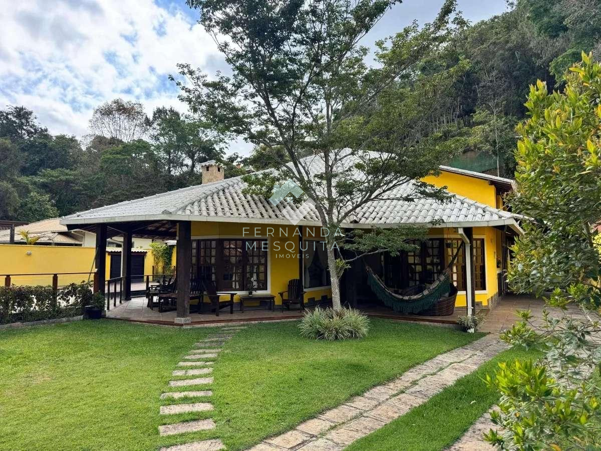 Casa de condomínio à venda com 6 quartos, 421m² - Albuquerque,Teresópolis