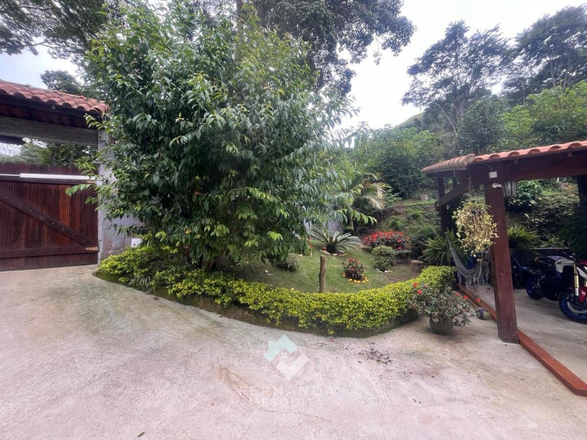 Chácara à venda com 3 quartos, 2100m² - Foto 27