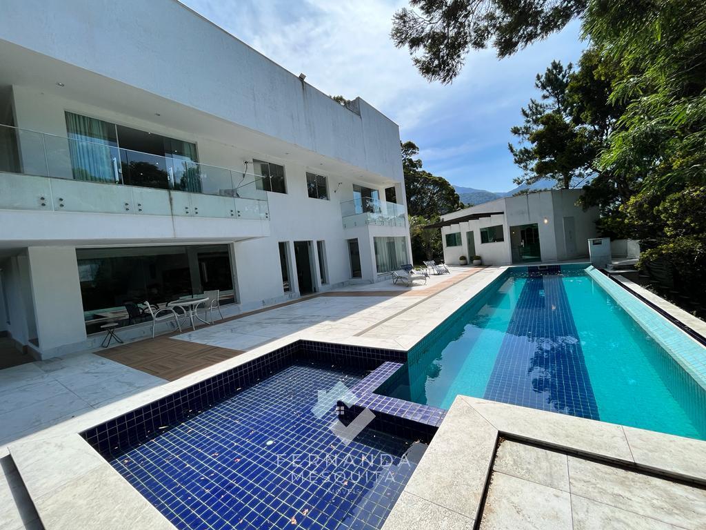  - MANSÃO À VENDA NA GRANJA COMARY EM TERESÓPOLIS RJ