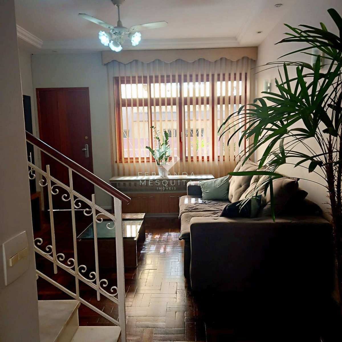  - Casa em condomínio à venda em Agriões Teresópolis RJ com 2 quartos e churrasqueira