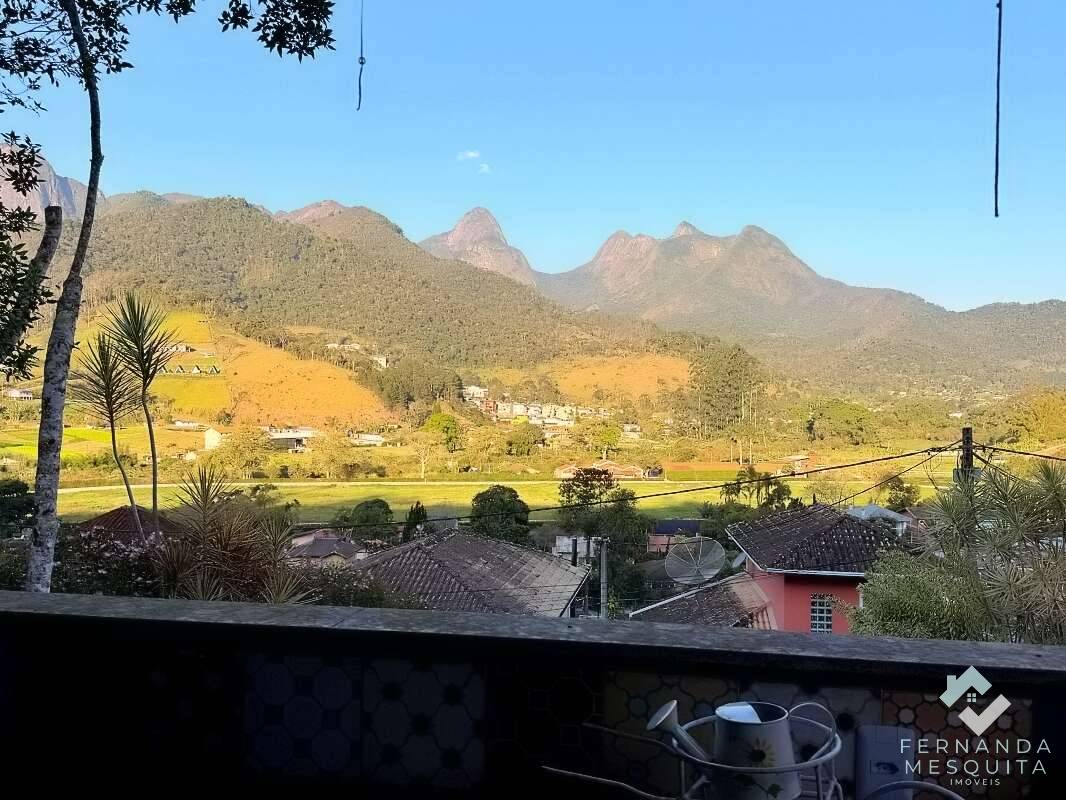 Casa de condomínio à venda com 3 quartos, 189m² - Vargem Grande,Teresópolis