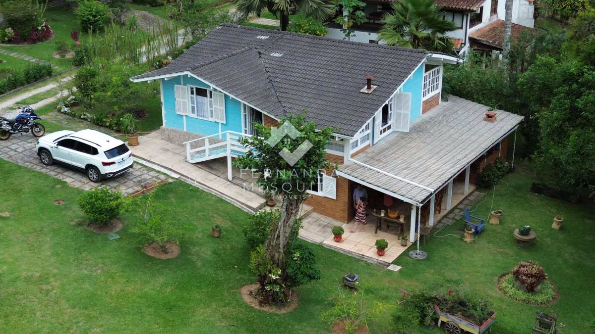 Casa de condomínio à venda com 5 quartos, 120m² - Vargem Grande,Teresópolis