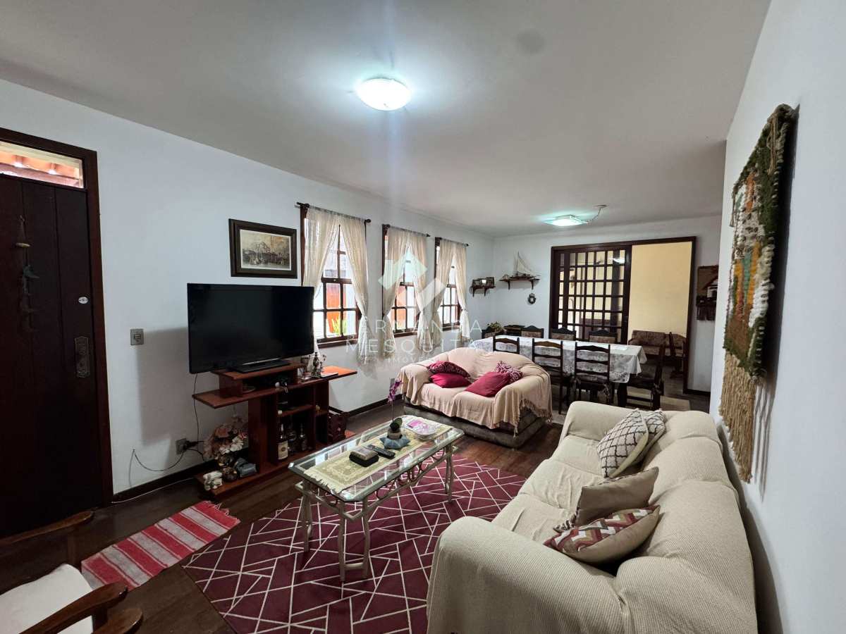 Casa de condomínio à venda com 3 quartos, 150m² - Alto,Teresópolis