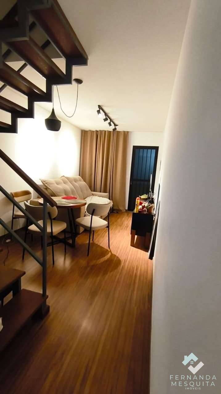 Casa Geminada de 76m² com 3 Quartos, Cozinha Planejada, 1 Vaga e Sem Taxa de Condomínio - Corrêas, Petrópolis/RJ - Fernanda Mesquita Imóveis | Um novo capítulo pede um novo lar. Encontre aqui.