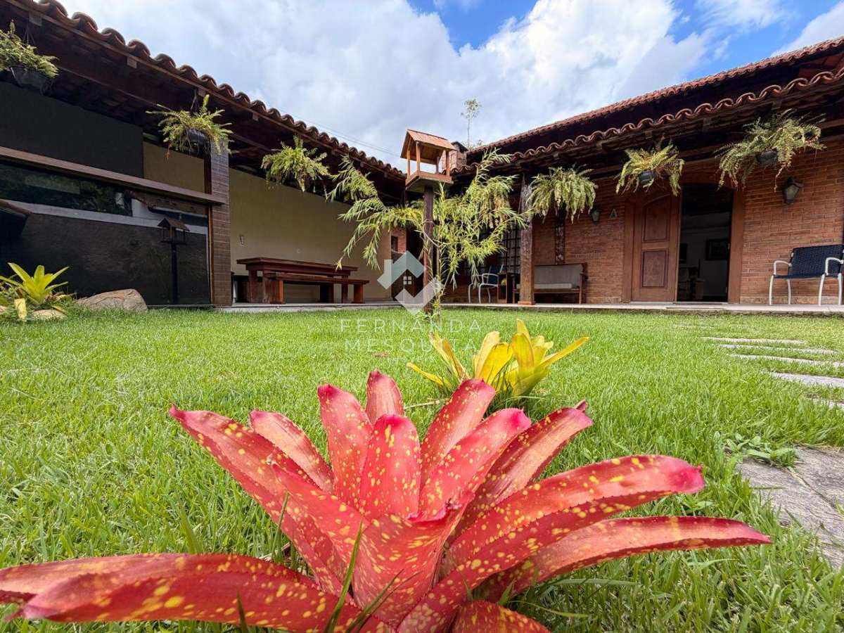 Casa à venda com 4 quartos, 407m² - Tijuca,Teresópolis