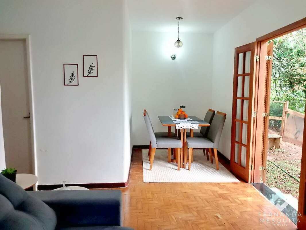  - Casa Linear com Terreno de 1.200m² à Venda no Meudon em Teresópolis RJ
