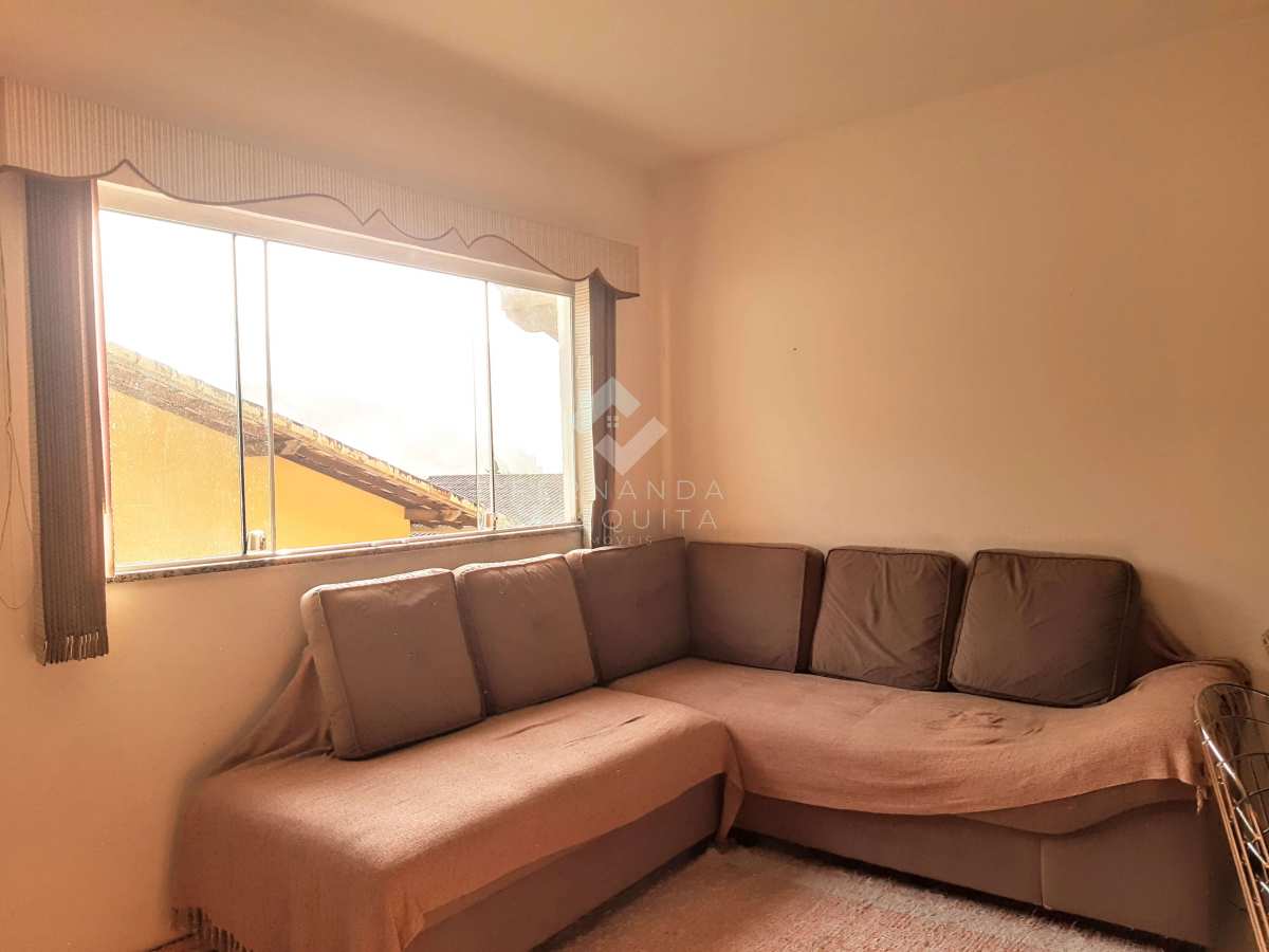  - Casa Linear em Condomínio à Venda em Araras, Teresópolis RJ com Vista e Quintal