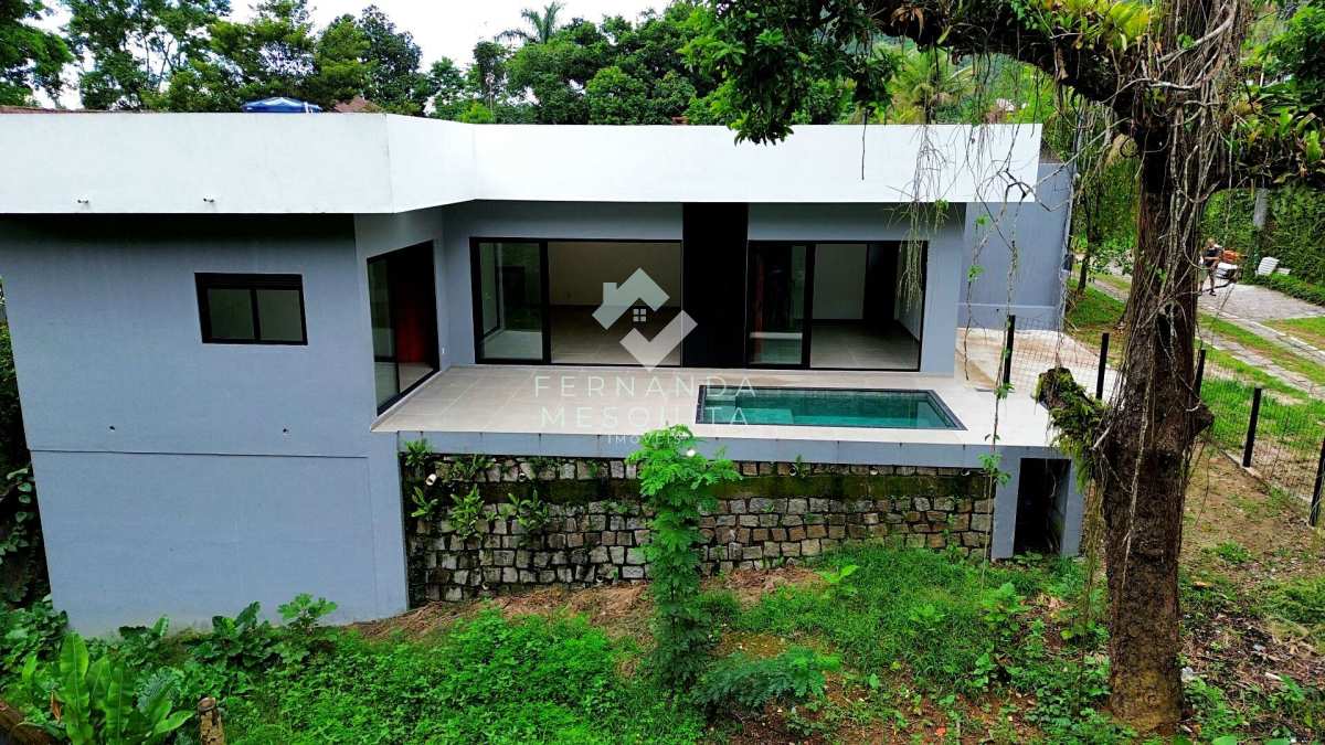 Casa de condomínio à venda com 2 quartos, 111,35m² - Limoeiro,