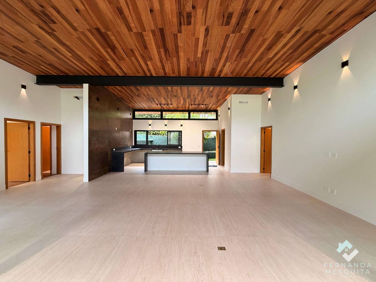 Casa à venda com 4 quartos - Itaipava,Petrópolis