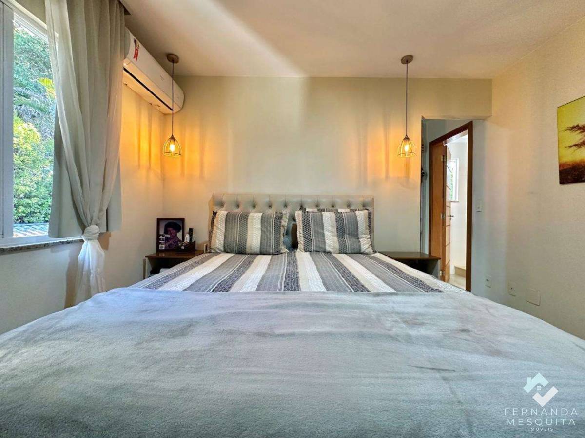  - Casa Moderna de 141 m² com Pé-Direito Duplo, 3 Suítes e Espaço Gourmet em Terreno de 440 m² – Bom Retiro, Teresópolis/RJ