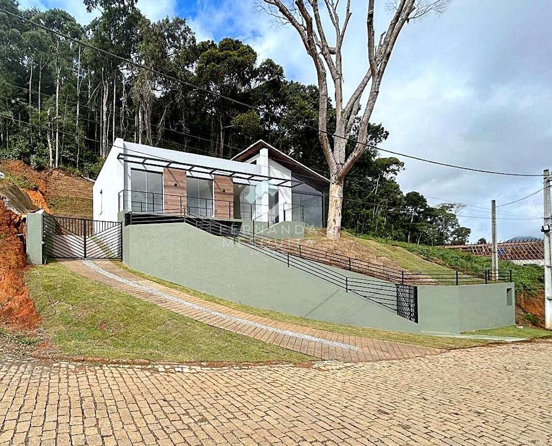 Casa de condomínio à venda com 3 quartos, 120m² - Prata,Teresópolis