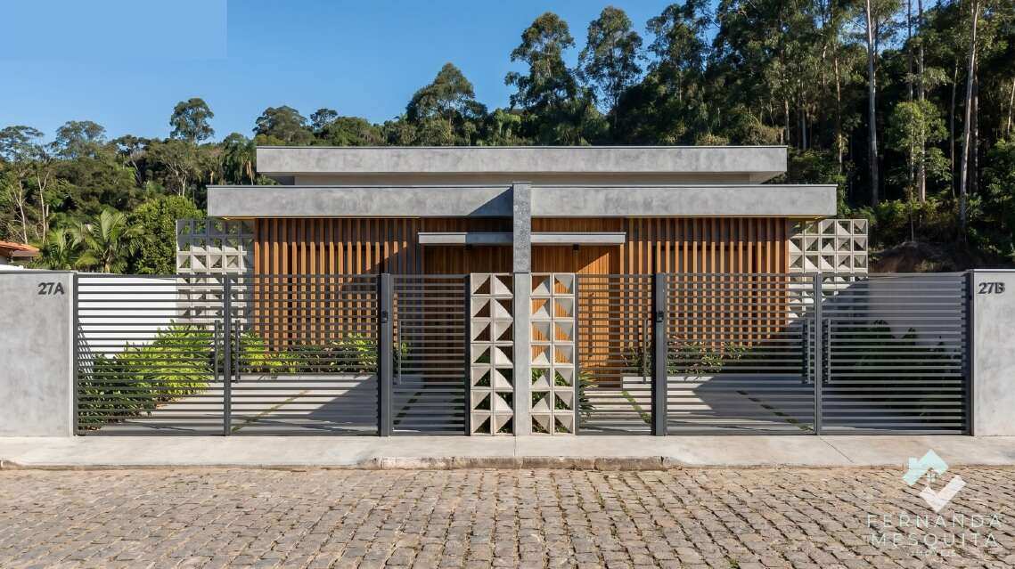 Casa à venda com 3 quartos, 78,08m² - Pimenteiras,Teresópolis
