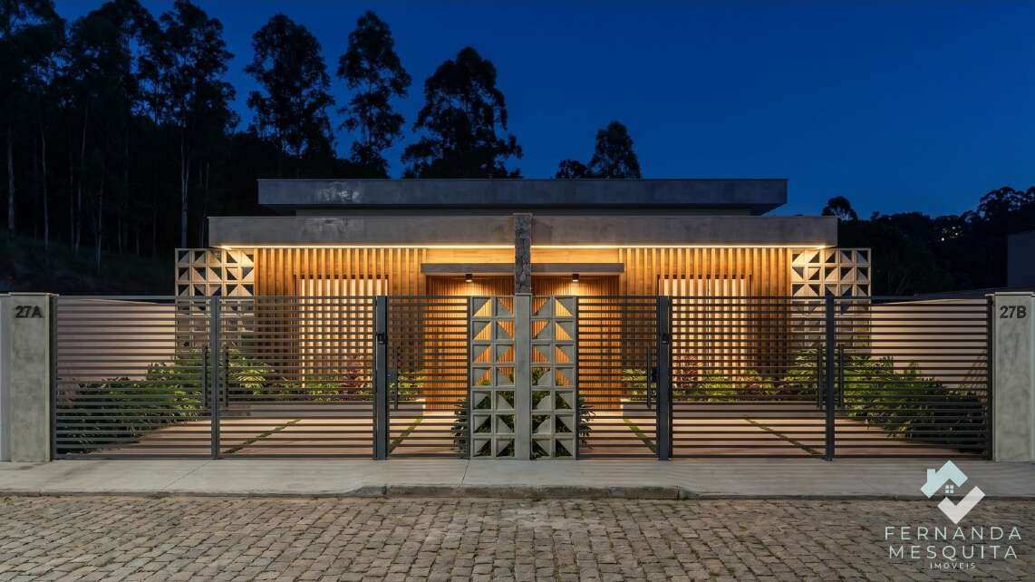 Casa à venda com 3 quartos, 78,08m² - Pimenteiras,Teresópolis