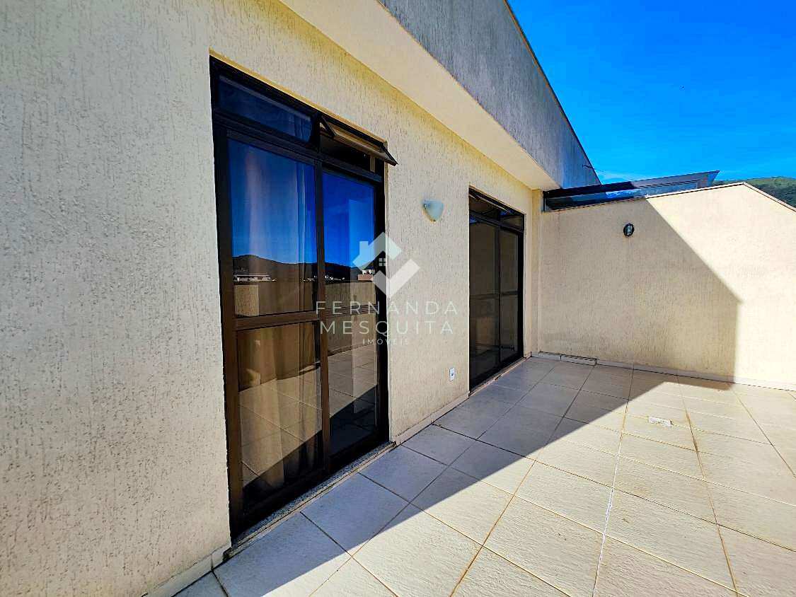  - Cobertura Duplex à Venda e para Locação no Bairro Alto – 186 m², 4 quartos e vista para o Dedo de Deus