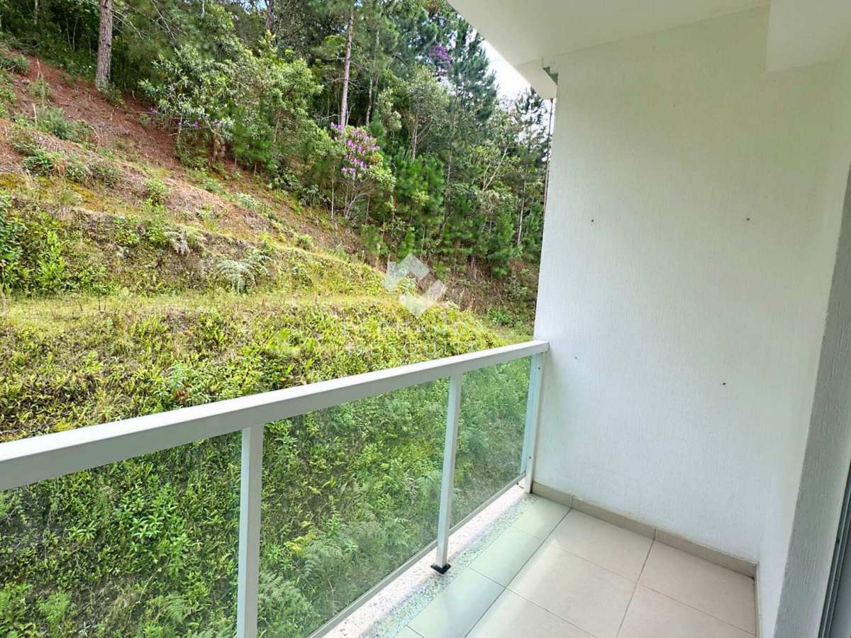  - Cobertura duplex à venda em Pimenteiras, Teresópolis RJ | 3 quartos, 2 suítes, lazer completo