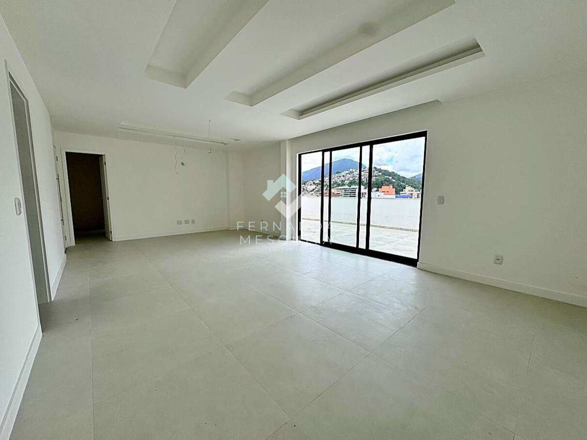Cobertura à venda com 3 quartos, 205m² - Agriões,Teresópolis