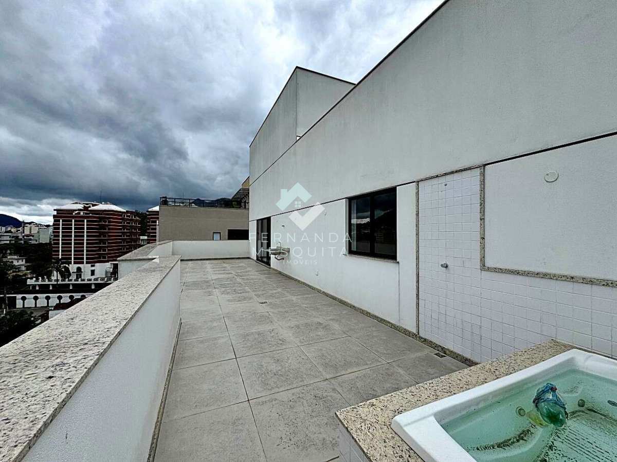 Cobertura à venda com 3 quartos, 205m² - Agriões,Teresópolis