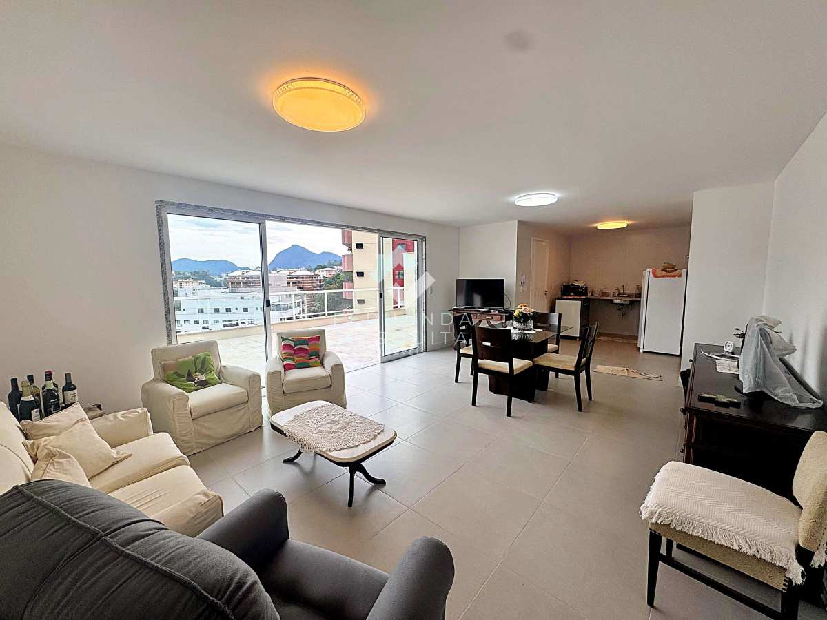 Cobertura à venda com 3 quartos, 180m² - Agriões,Teresópolis