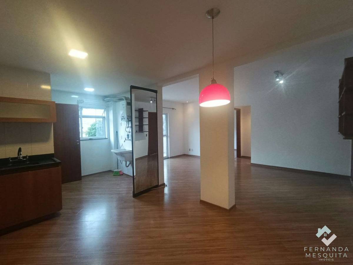  - Lindo Apartamento Novo de 1 Quarto com Lavabo, Varanda e Móveis Planejados no Condomínio Green View - Bairro Alto, Teresópolis/RJ