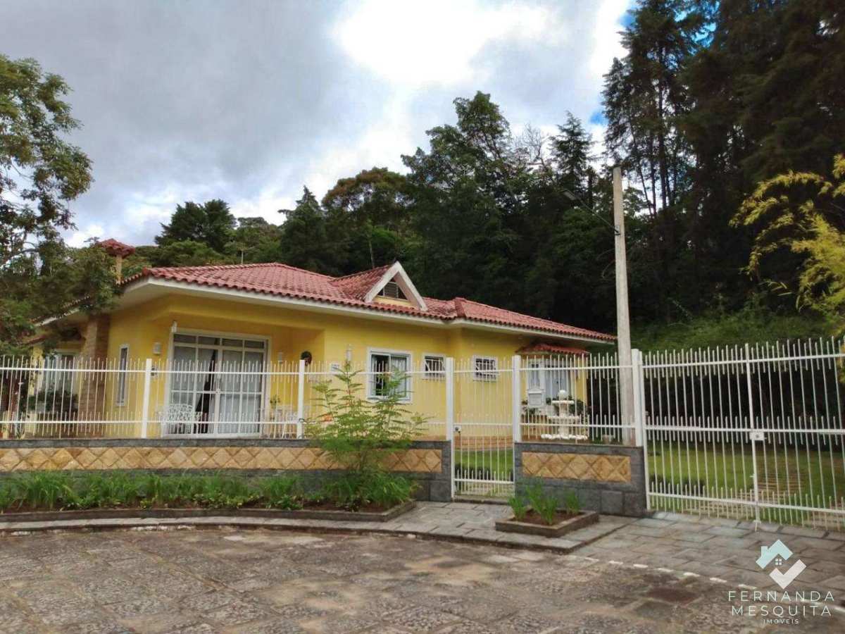 Casa de condomínio à venda com 3 quartos, 171,40m² - Prata,Teresópolis