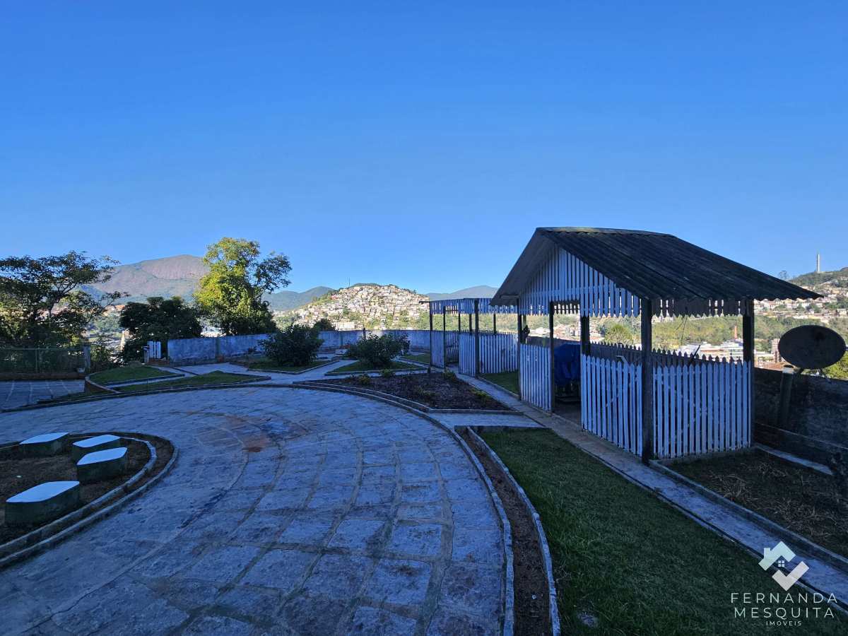  - Sítio com Chalés à Venda em Teresópolis/RJ | 4.500 m² | Vista para o Dedo de Deus | Ideal para Pousada